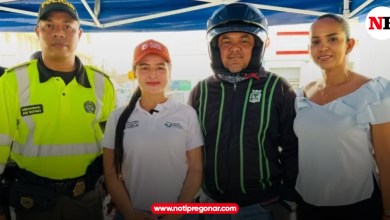 Photo of Agencia Nacional de Seguridad Vial entregó cascos a motorizados en Montería