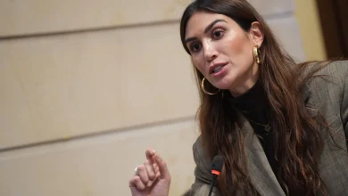 Photo of “En Colombia la responsabilidad penal es individual”: Saray Robayo tras señalamientos por relación con Emilio Tapia