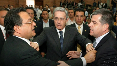 Photo of El día que Uribe frenó pelea política en Montería: el choque que sacudió a Córdoba en 2006