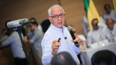 Photo of “LOS RICOS TAMBIÉN LLORAN”: explosiva respuesta del ministro de Salud por crisis hospitalaria