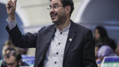 Photo of CNE no logra consenso sobre participación de Iván Cepeda en consulta del Frente por la Vida