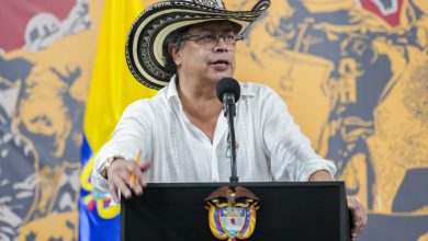 Photo of Petro convoca a campesinos y pescadores a limpiar caños y romper diques en Córdoba y Sucre