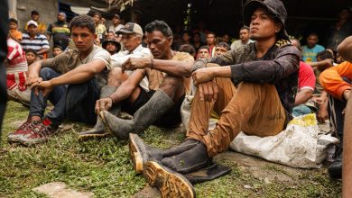 Photo of Gobernador Erasmo Zuleta acompaña a comunidad de la vereda Arenal en Montería y anuncia llegada de maquinaria amarilla a varias zona para intervenir caños