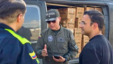 Photo of Alcalde de Montería llega en helicóptero a Loma Verde para entregar ayudas