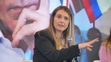 Photo of Paloma Valencia busca conquistar a votantes decepcionados de Petro en su carrera presidencial