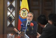 Photo of Armando Benedetti arremete contra la Corte Constitucional por tumbar decreto