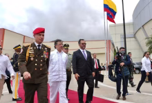 Photo of Petro llega a Caracas y se reúne con Delcy Rodríguez en cita clave bilateral