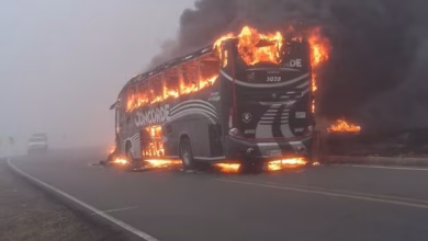Photo of ELN habría incendiado bus intermunicipal en Santander