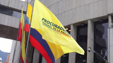 Photo of Procuraduría investiga a siete embajadores colombianos por presunta participación indebida en política