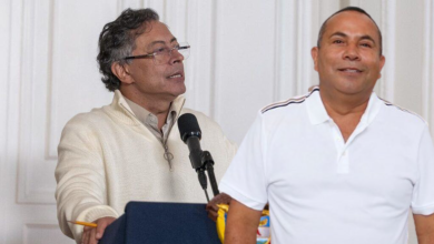 Photo of Petro pide investigar a Félix Gutiérrez por presunto control de tierras en Córdoba