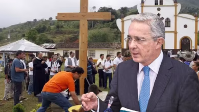 Photo of Álvaro Uribe Vélez es llamado a indagatoria por la Fiscalía por caso El Aro, La Granja y homicidio de Jesús María Valle