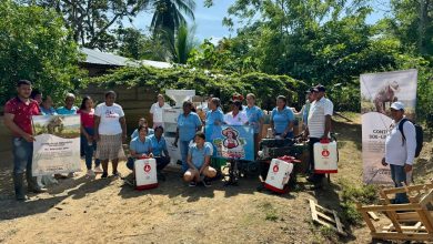 Photo of Mujeres campesinas de Tierralta reciben herramientas y maquinaria para fortalecer su producción agrícola de parte de la Gobernación de Córdoba