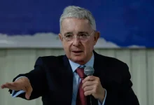 Photo of Álvaro Uribe denuncia que fue citado a indagatoria dos días antes de las elecciones presidenciales