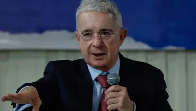 Photo of Álvaro Uribe denuncia que fue citado a indagatoria dos días antes de las elecciones presidenciales