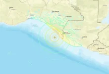 Photo of Fuerte sismo de 7,3 sacude México y Guatemala; emiten alerta de tsunami