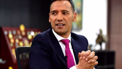 Photo of Ministro de Defensa se apartará del cargo por cirugía