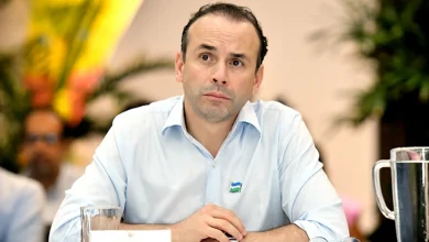 Photo of Éder advierte mano dura ante bloqueos en posesión presidencial