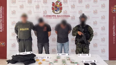Photo of Intentaron evadir control y les hallaron oro y dinero
