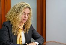 Photo of Gobierno revisará ocho decretos laborales de Petro