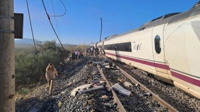 Photo of ¡Tragedia en España! Choque de trenes deja al menos 64 muertos