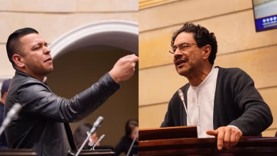Photo of ¡Choque en el Senado! Jota Pe Hernández confronta a Iván Cepeda por el Pacto de Valledupar