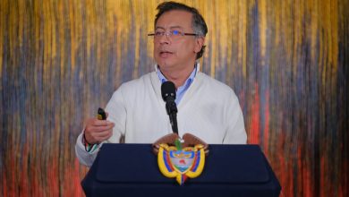 Photo of ¡Denuncian a Gustavo Petro! Lo acusan de presuntos delitos electorales