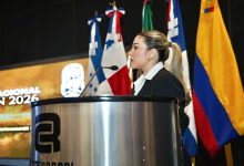 Photo of ¡Montería brilla internacionalmente! Diana Sierra recibe el Premio Tonantzin 2026